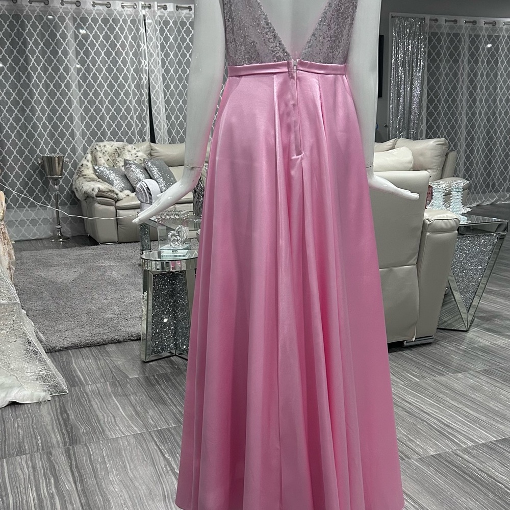 NWOT 👛 Pink Sequin Satin Evening Gown - Picture 7 of 16